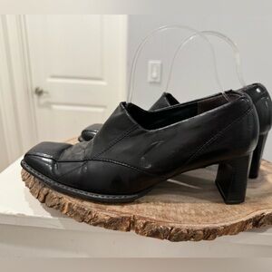 Paul Green Munchen Black Leather Heels! Size 6.5